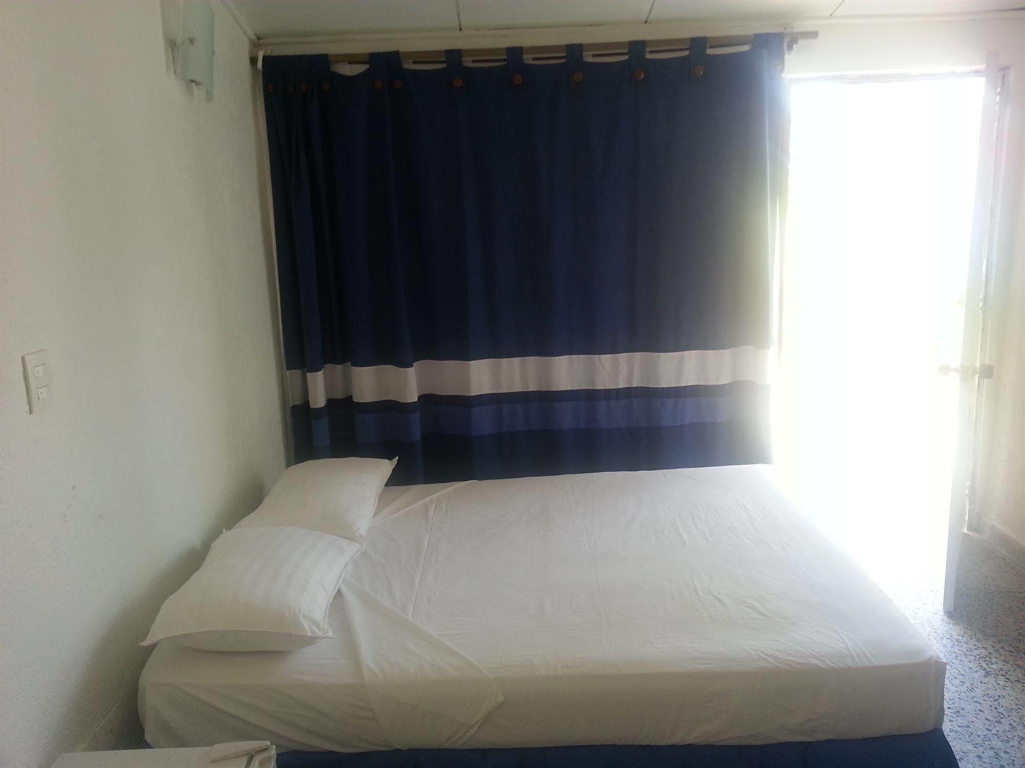 Hotel On Vacation Blue Reef 3*